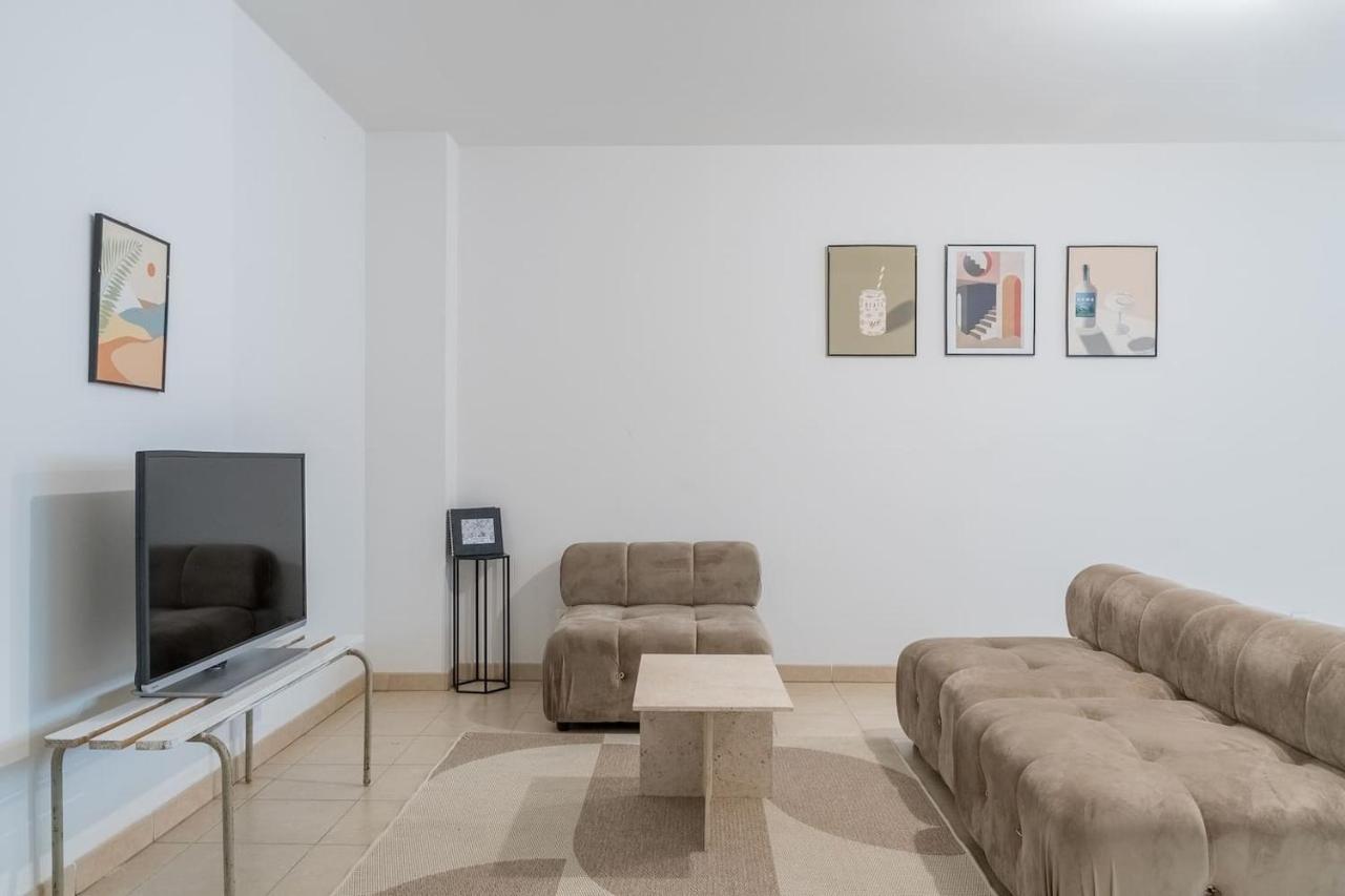 Apartment T2 Panier Avec Loggia